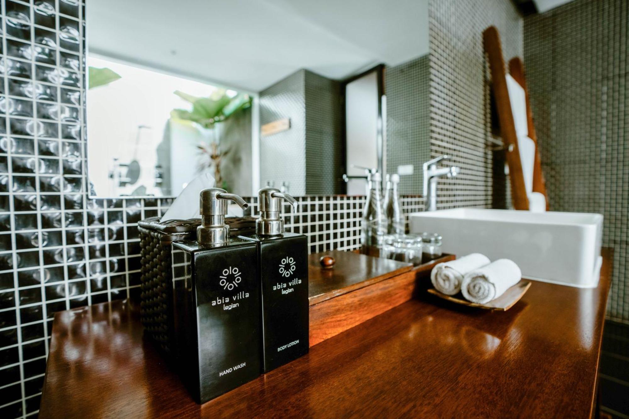 Abia Villa Legian Dış mekan fotoğraf